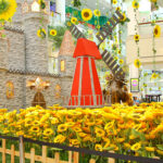sunflowers-exhibit